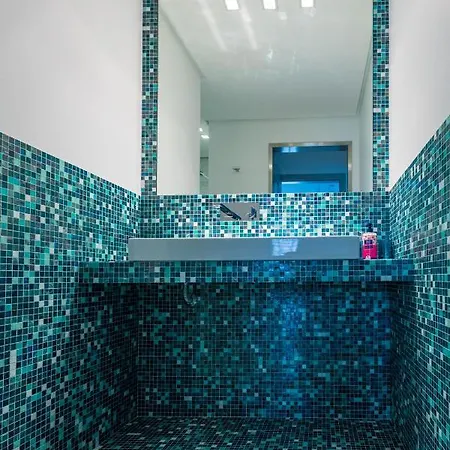 Sapphire Luxury Vilă *