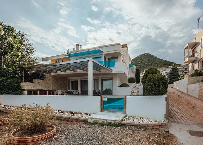 Villa Sapphire Luxury *