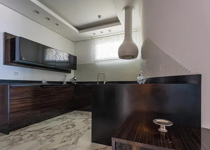 Sapphire Luxury Villa